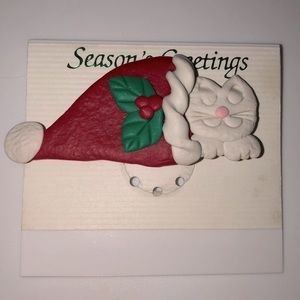 Sleeping Kitty Pin 🟢